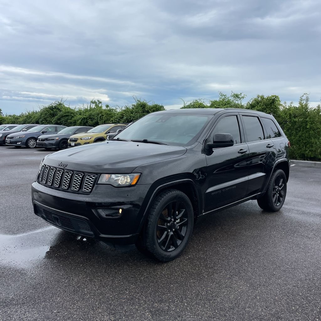 Used 2021 Black Jeep Laredo X image 1