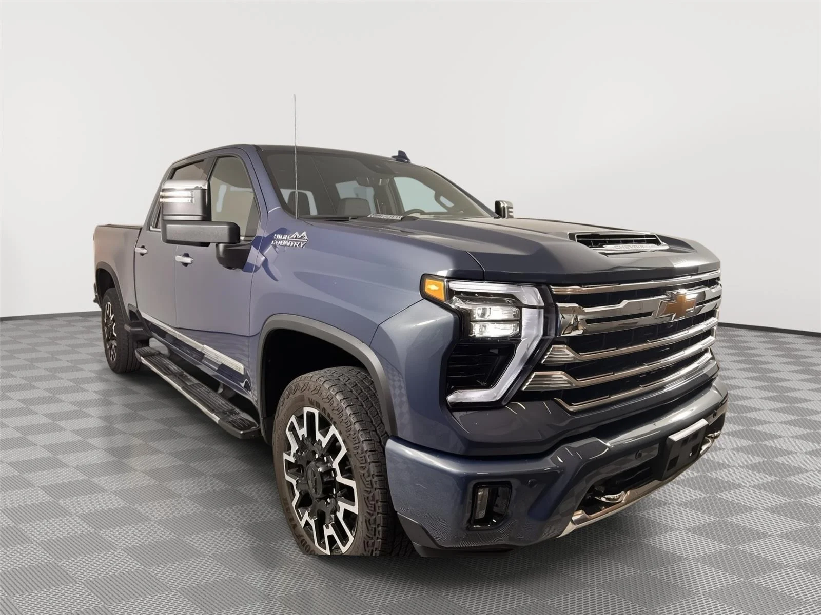 Used 2024 Lakeshore Blue Metallic Chevrolet High Country image 1