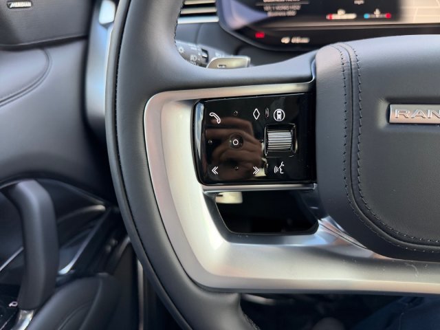 New 2027 Carpathian Grey Land Rover SE image 22