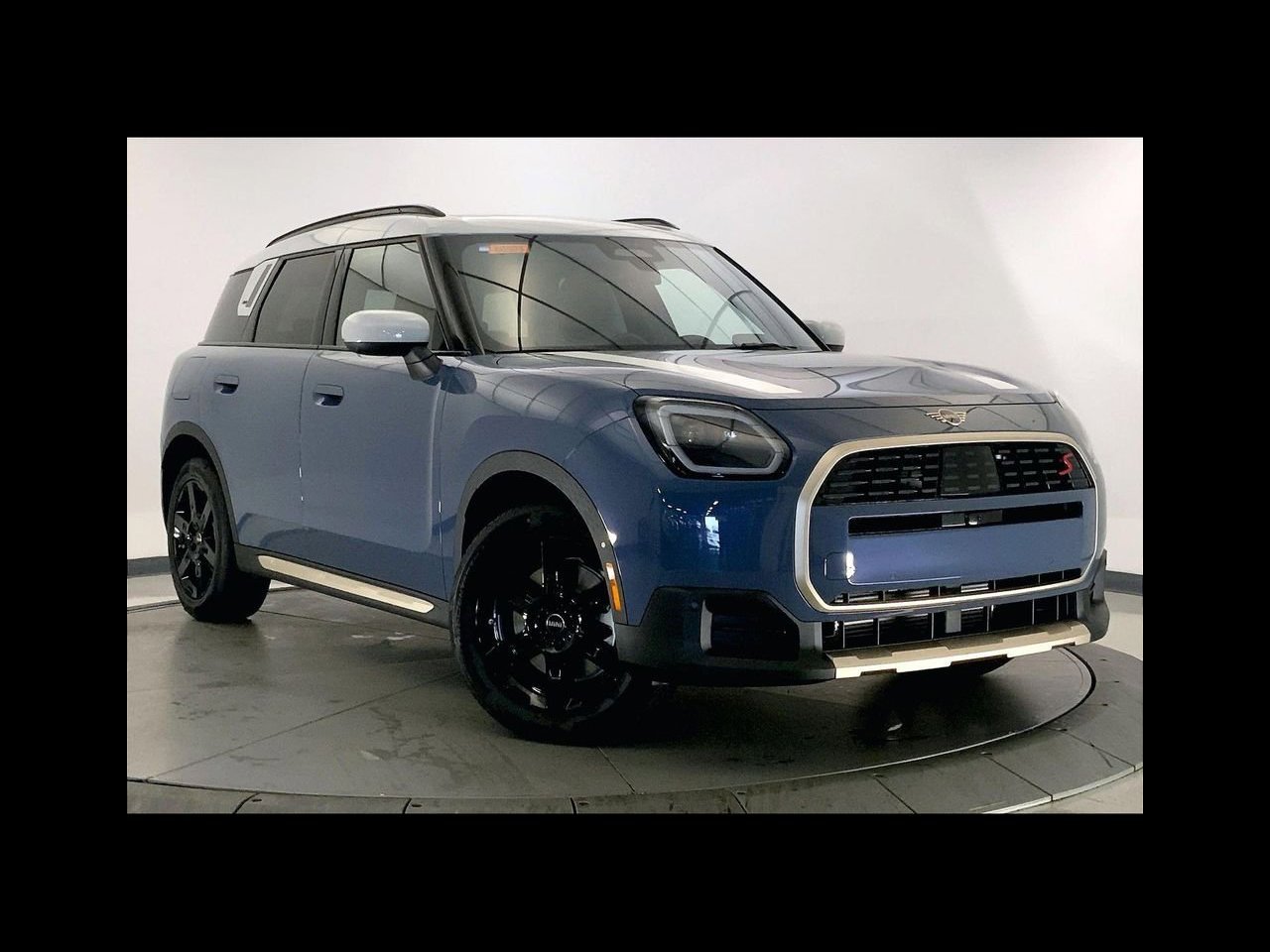 New 2027 Slate Blue Metallic MINI ICONIC image 1