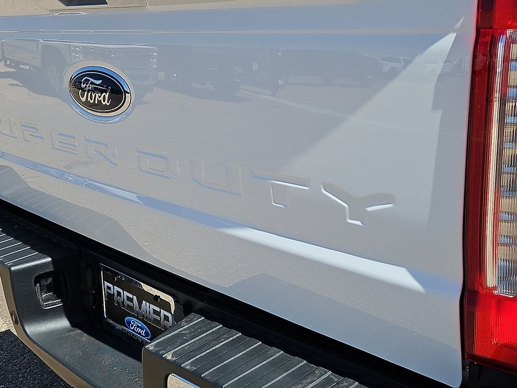 Used 2024 Oxford White Ford Lariat image 15