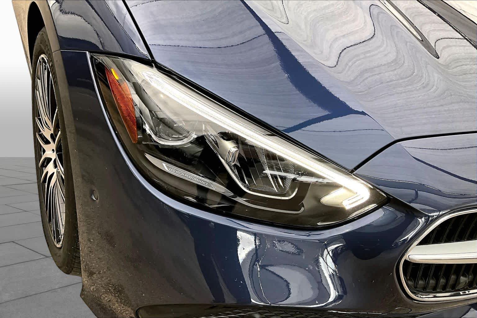 Used 2025 Twilight Blue Metallic Mercedes-Benz C 300 image 28