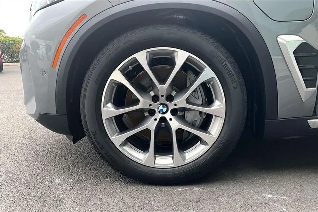 2026 BMW X5 50e - Photo 12