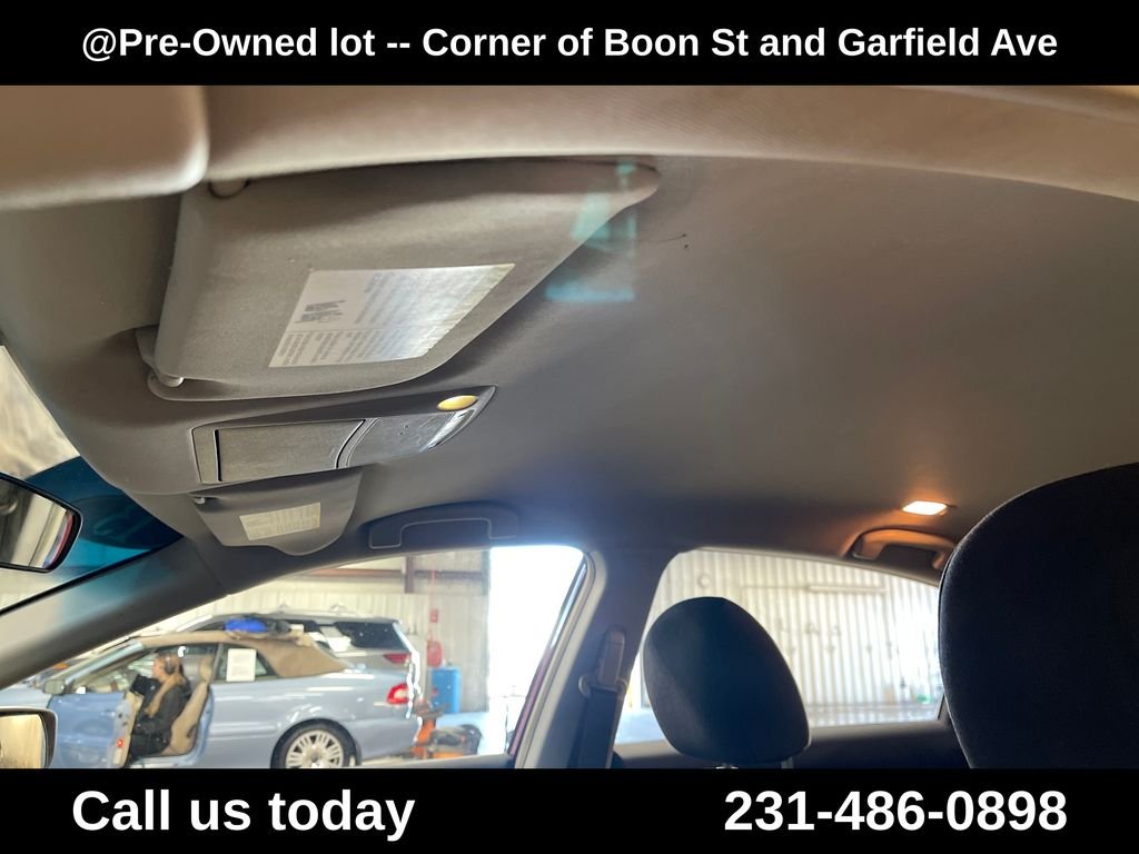 Used 2013 Red Nissan 2.5 S image 13
