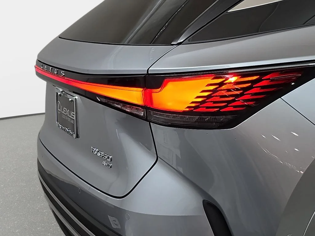 New 2026 Iridium Lexus PREMIUM PLUS image 31