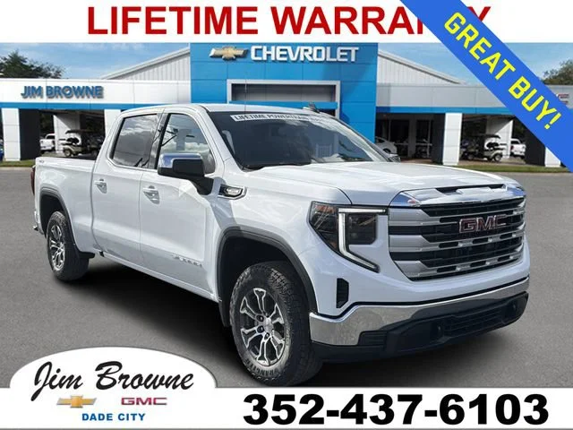 New 2026 Summit White GMC SLE image 1