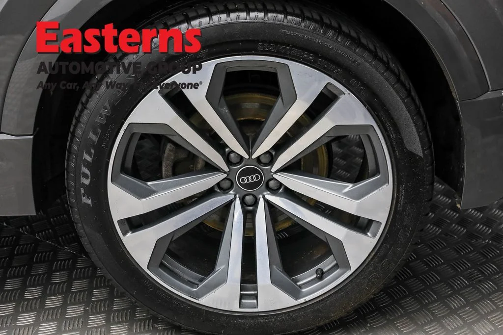 Used 2022 Gray Audi 55 Prestige image 8