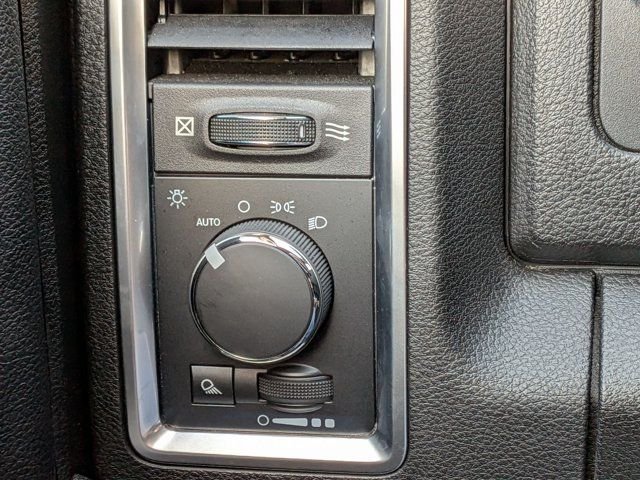 Used 2022 White Ram Warlock image 16