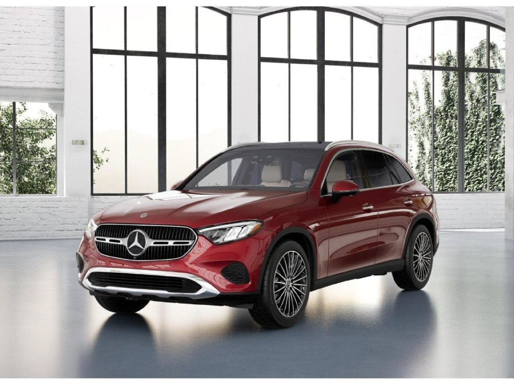 New 2026 MANUFAKTUR Patagonia Red Metallic Mercedes-Benz GLC 300 image 39