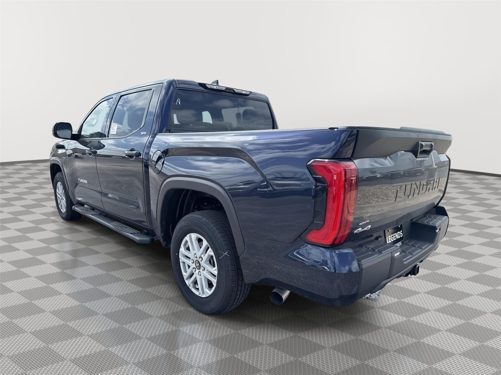 2026 Toyota Tundra SR5 - Photo 9