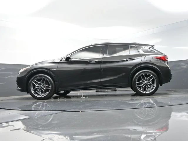 Used 2018 Black INFINITI ESSENTIAL image 41