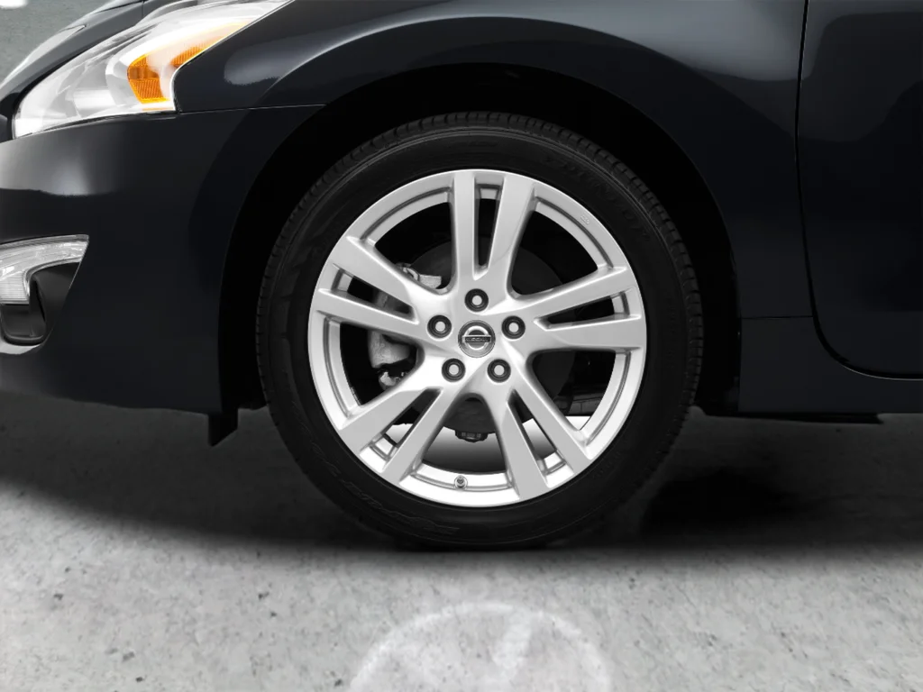 Used 2013 Blue Nissan 2.5 S image 53
