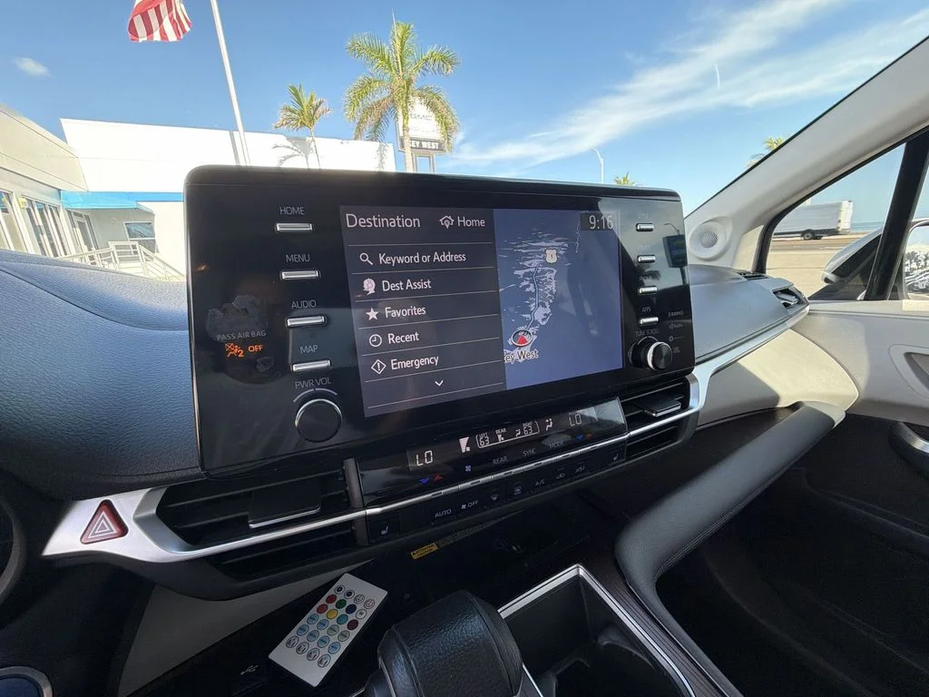 Used 2023 Beige Toyota XLE image 20