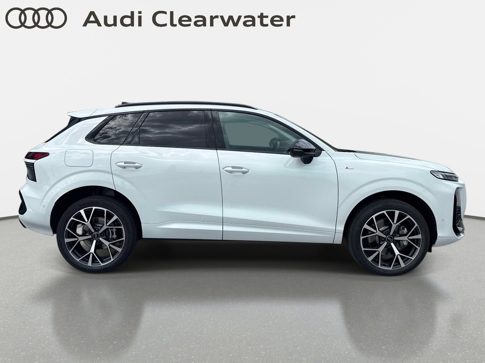 New 2026 Glacier White Metallic Audi S line image 5