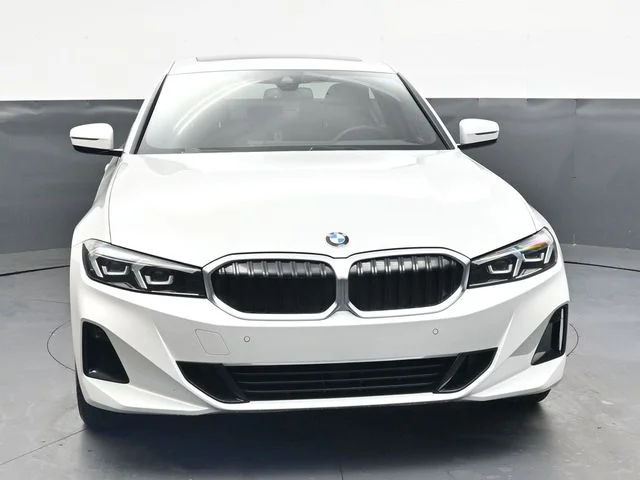 Used 2023 White BMW 330i xDrive image 11