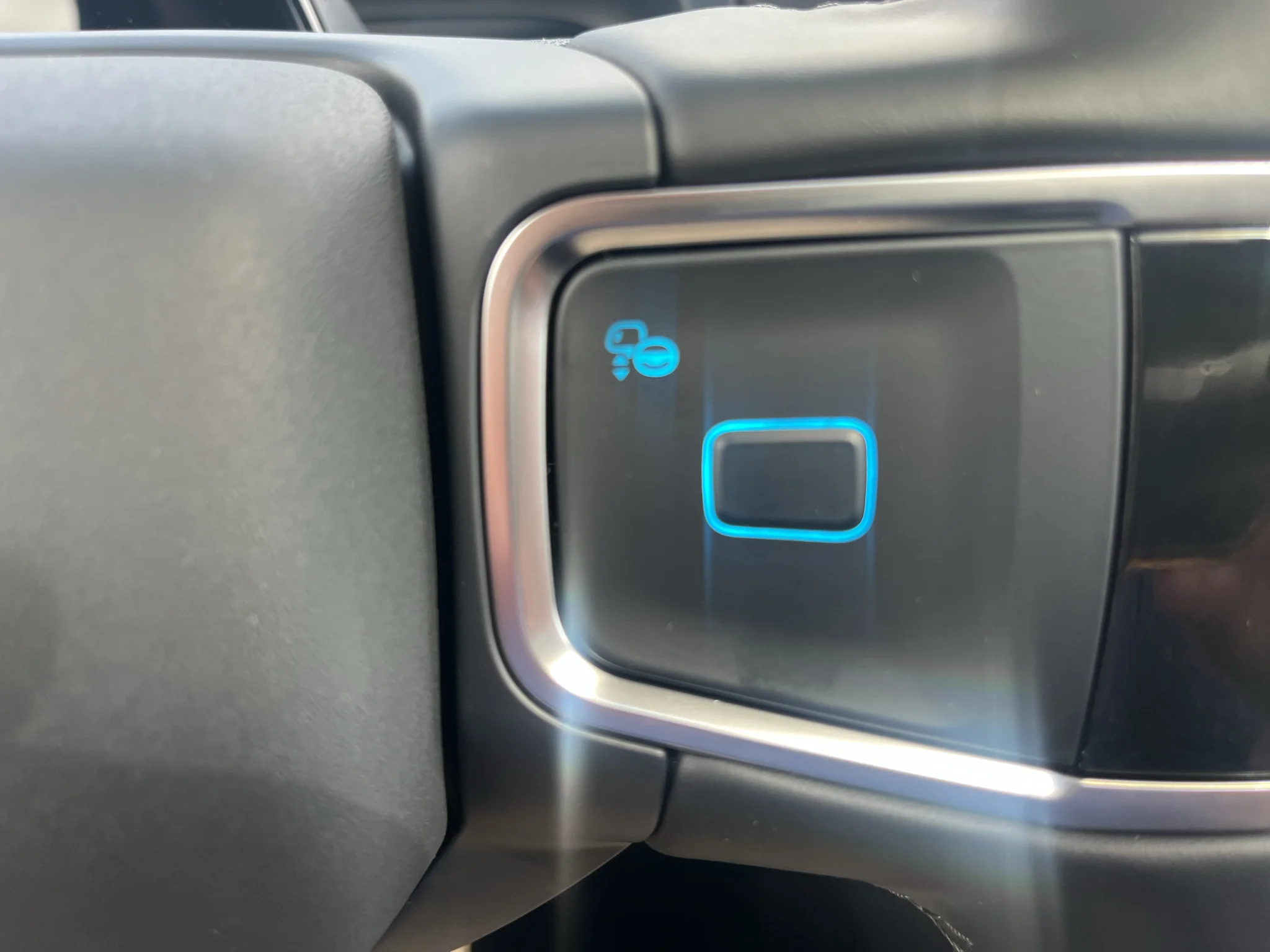 New 2027 Glacier Gray Metallic Tri-Coat Ford MAX Platinum image 13