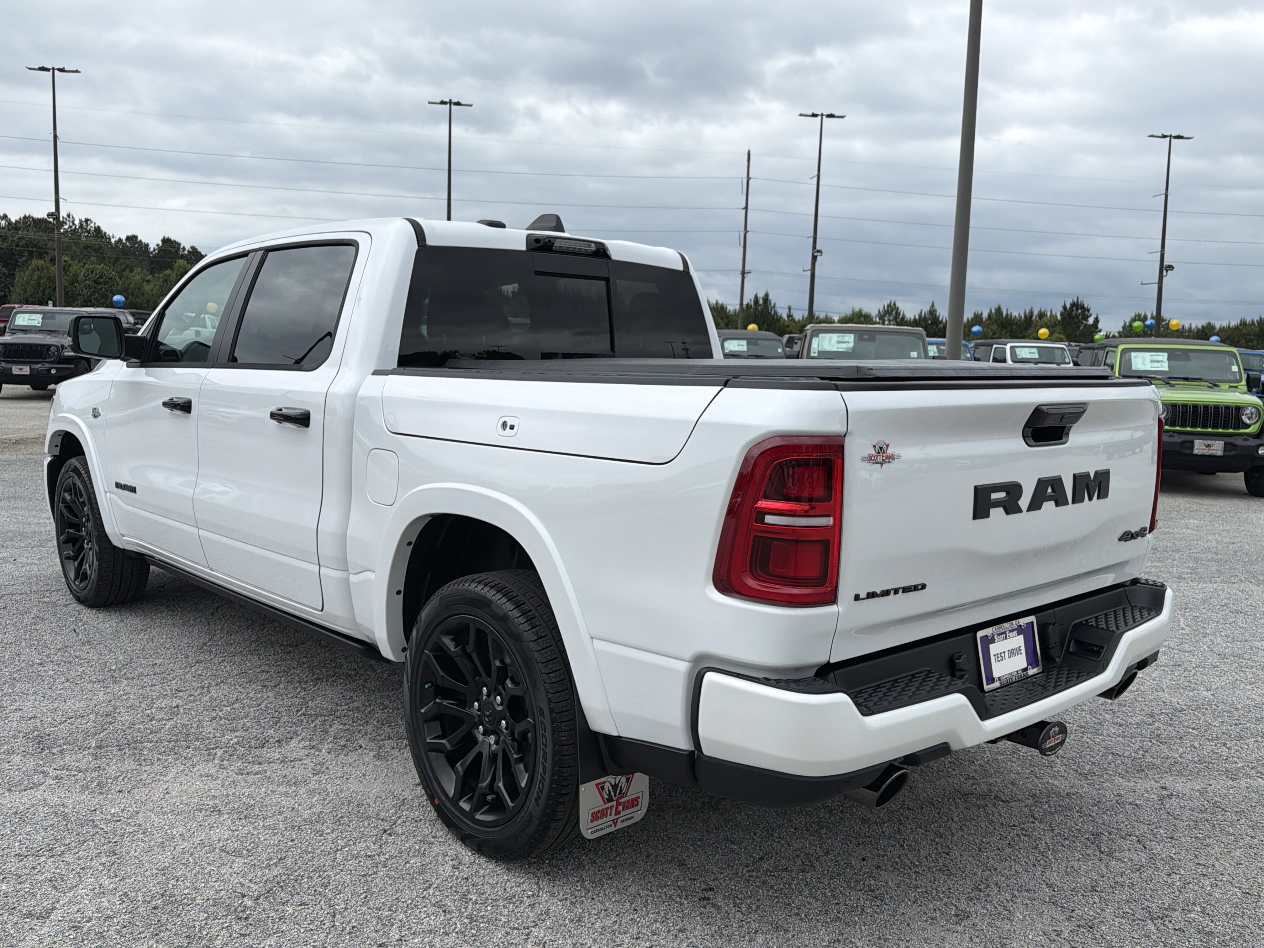 New 2026 Ivory White Tri-Coat Pearl-Coat Exterior Paint RAM Limited image 6