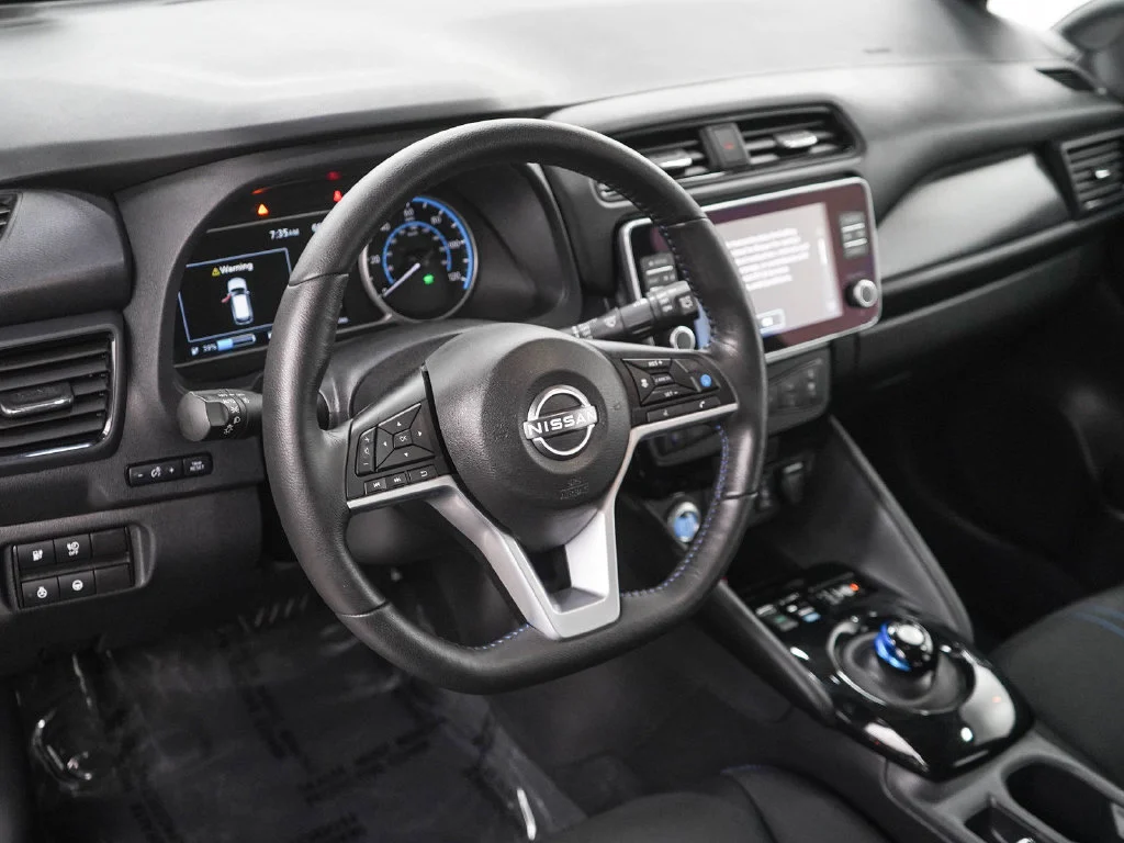 Used 2024 Gun Metallic Nissan SV Plus image 21