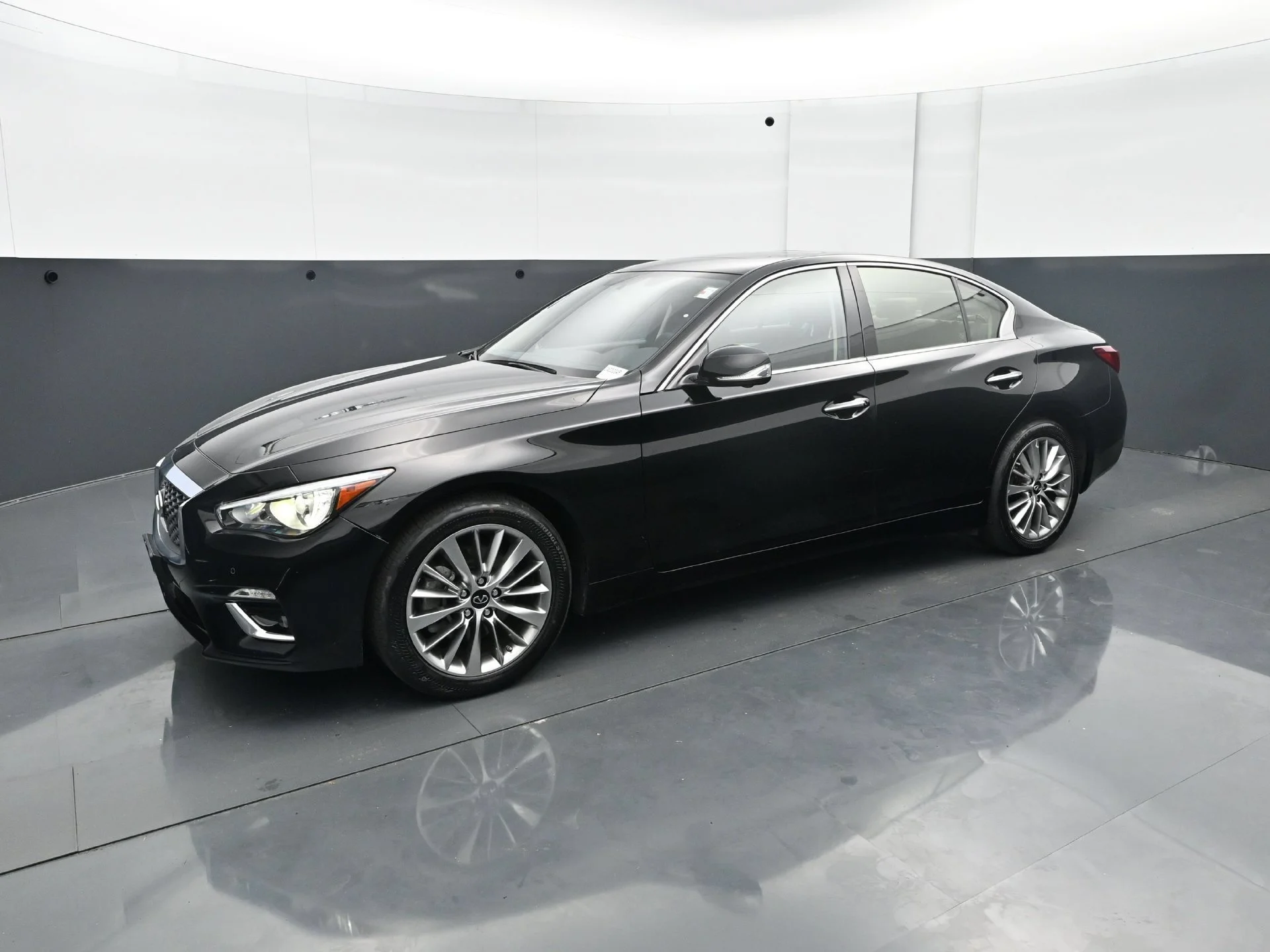 Used 2024 INFINITI Q50 LUXE with VIN JN1EV7BR1RM630162 for sale in Wayzata, Minnesota