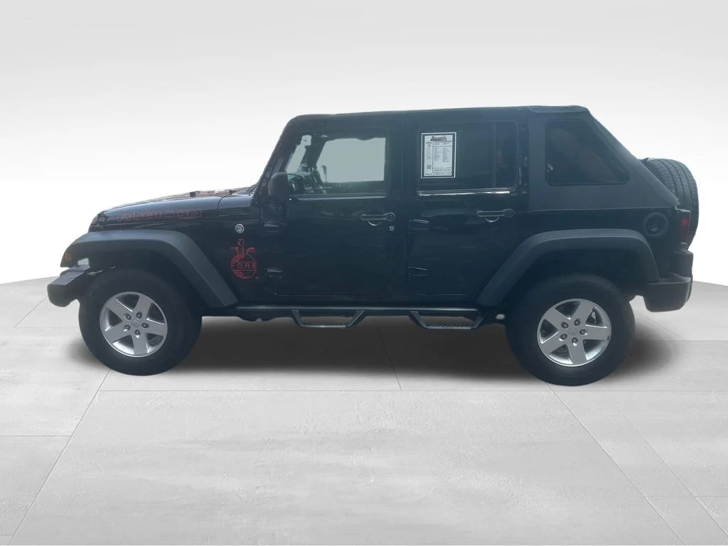 Used 2014 Black Jeep Unlimited Rubicon image 7