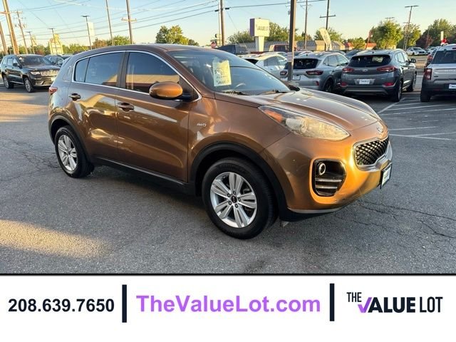 Used 2018 Brown Kia LX image 2