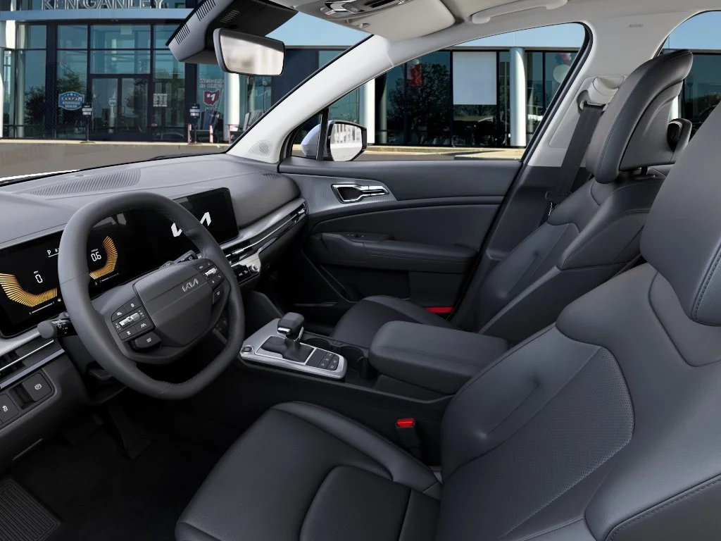 New 2027 Glacial White Pearl Kia EX image 17