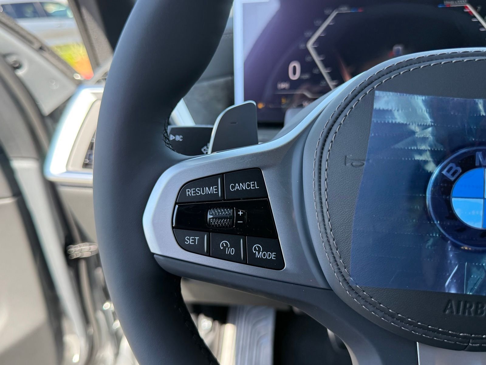 New 2026 Skyscraper Grey Metallic BMW sDrive40i image 22