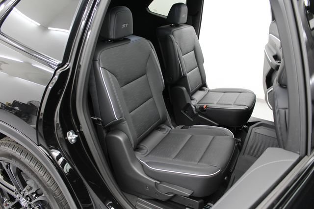 2026 Buick Enclave Sport Touring - Photo 20