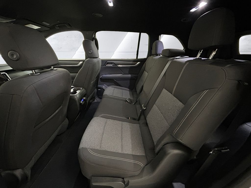 2025 GMC Acadia Elevation - Photo 18