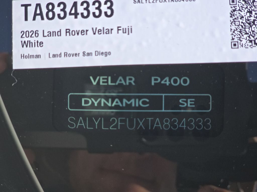 New 2026 Fuji White Land Rover Dynamic SE image 36