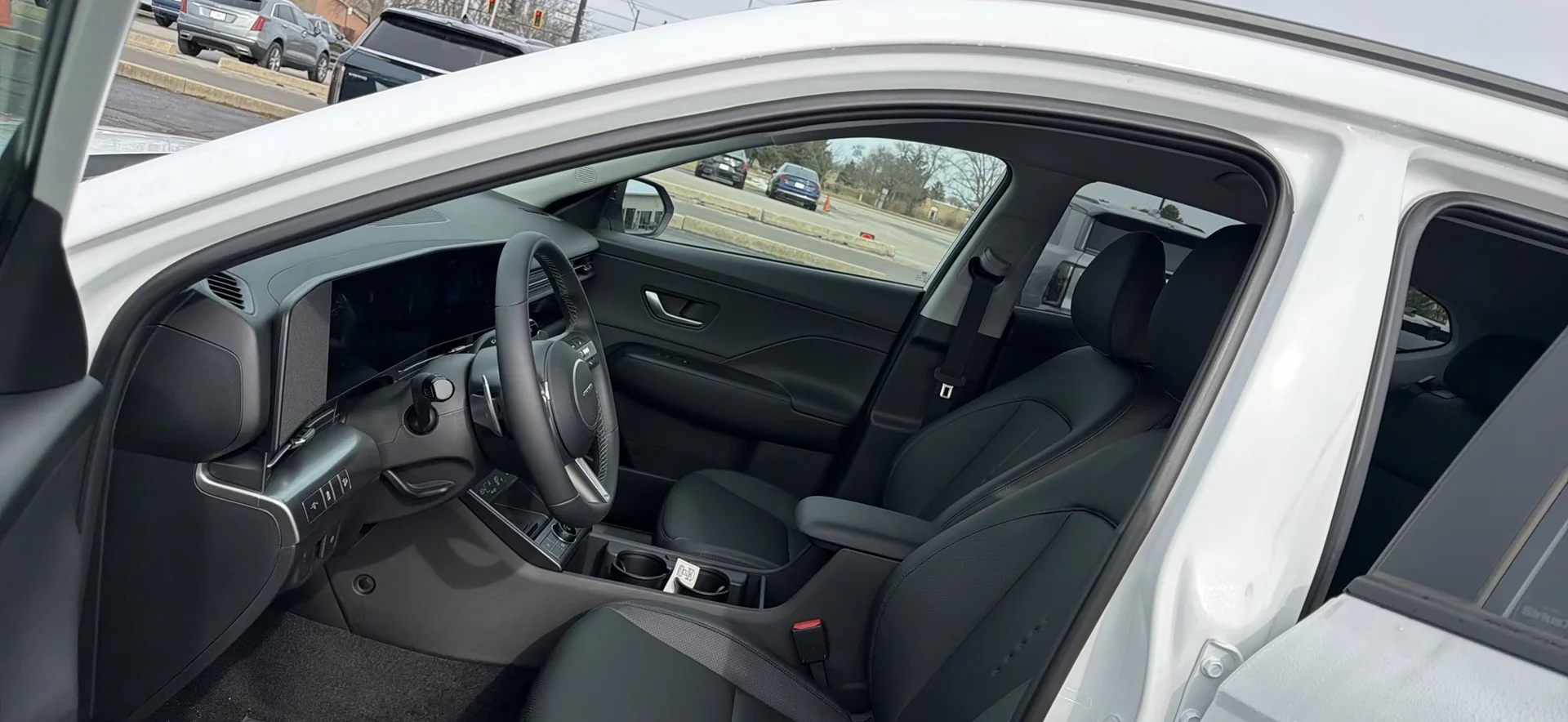 New 2026 Atlas White Hyundai SEL Premium image 11