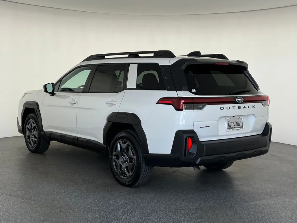 New 2026 CRYSTAL WHITE PEARL Subaru Premium image 7