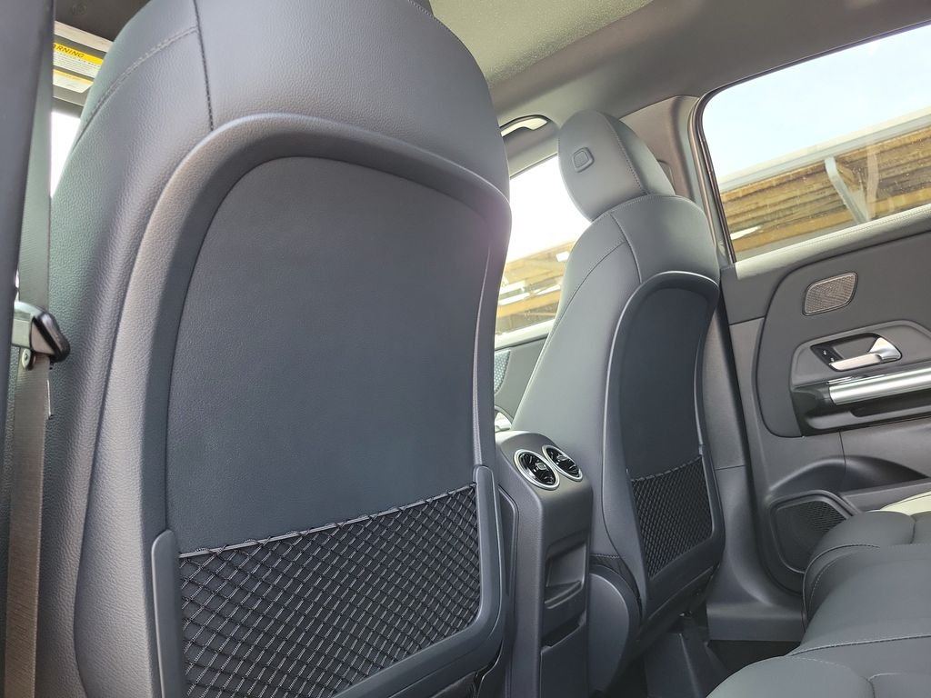 New 2026 Gray Mercedes-Benz GLA 250 image 12