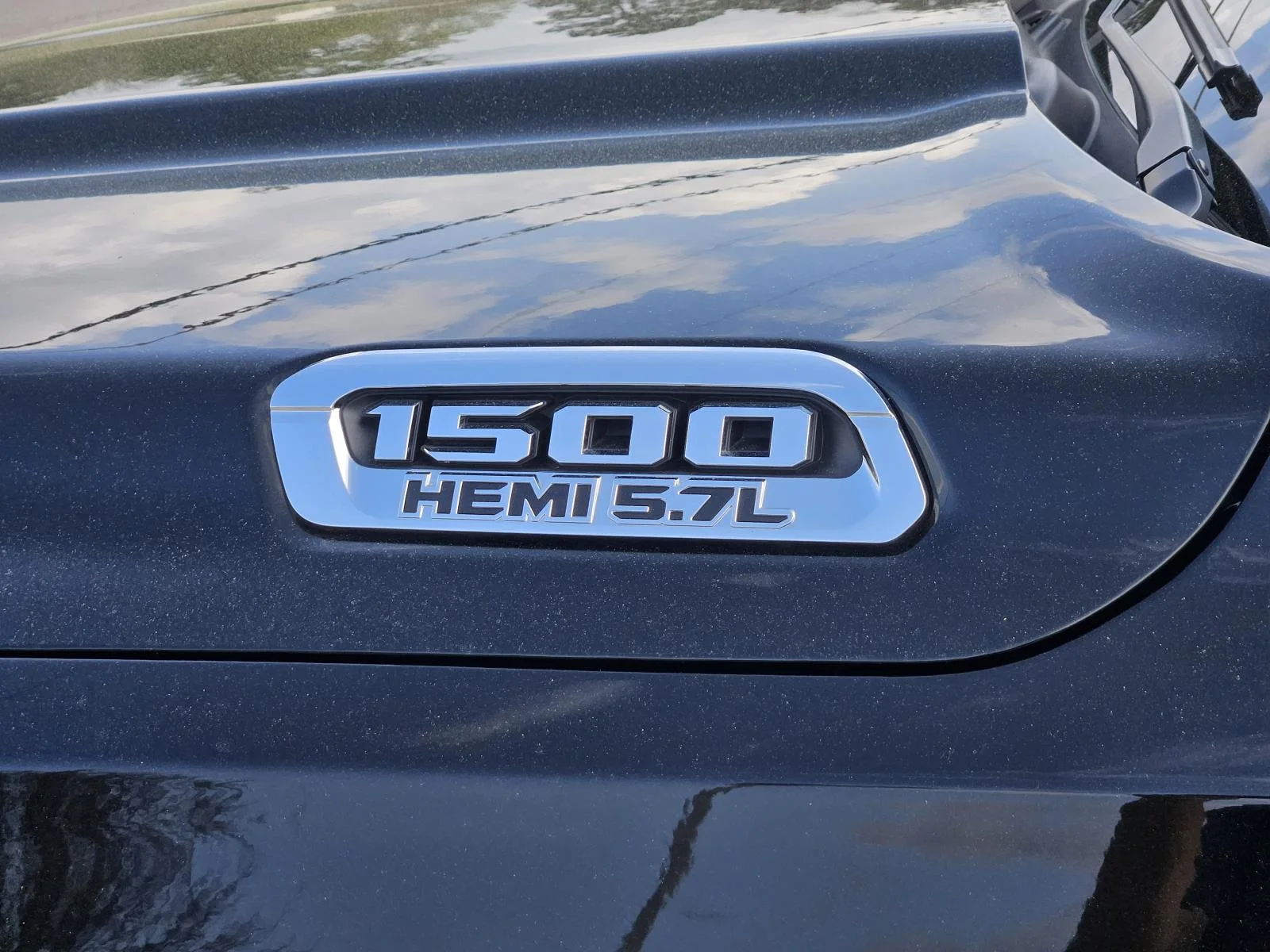 2022 RAM Ram 1500 Pickup Laramie - Photo 7