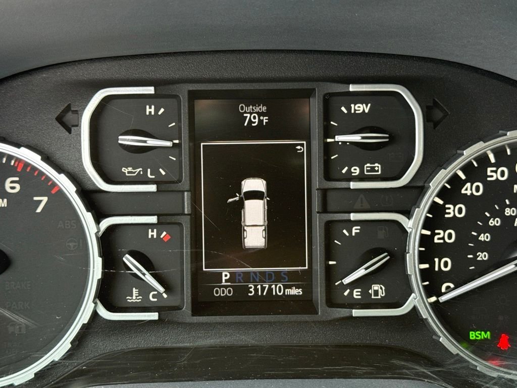 Used 2020 Gray Toyota Platinum image 24