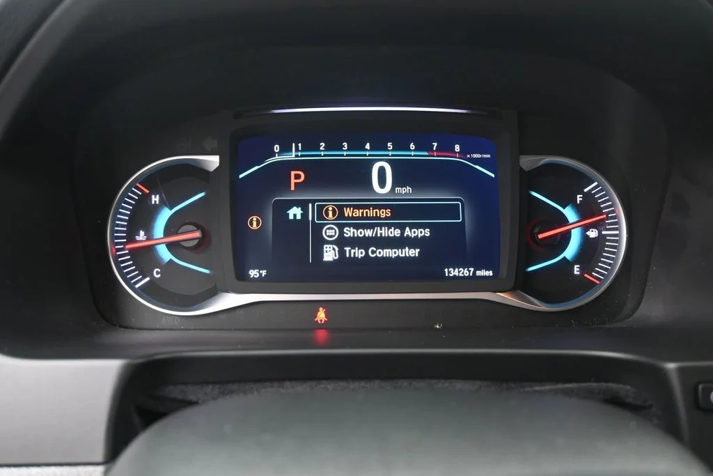 Used 2020 Platinum White Pearl Honda Touring image 19