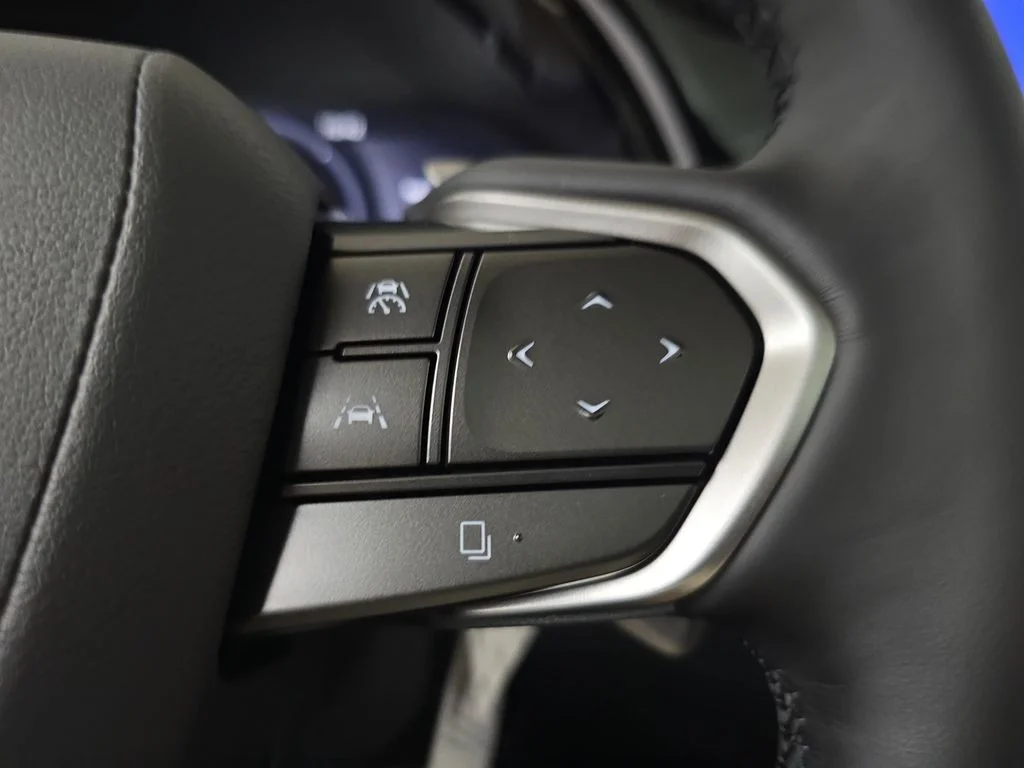 New 2026 Black Lexus 450h+ Luxury image 18