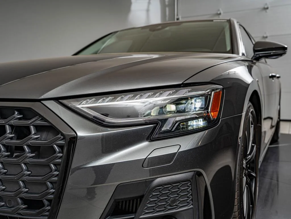 Used 2022 Daytona Gray Audi 4.0T image 13