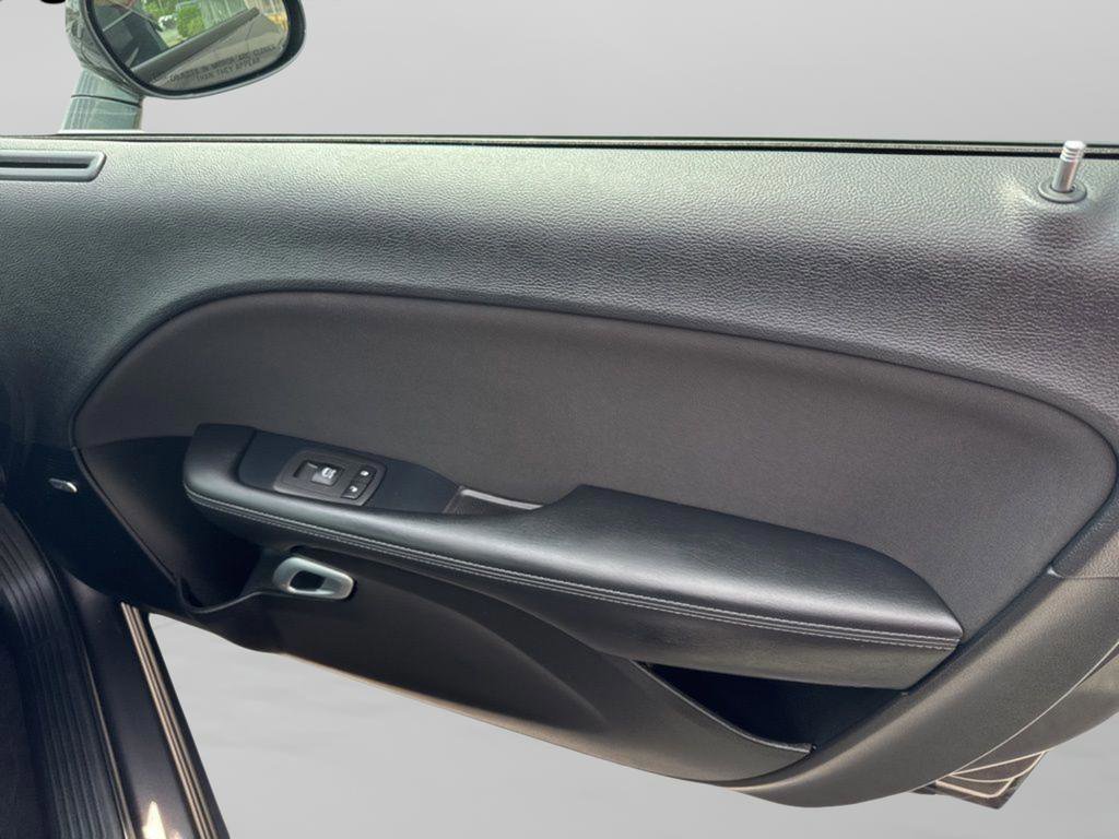 Used 2023 Granite Pearlcoat Dodge R/T Scat Pack image 28