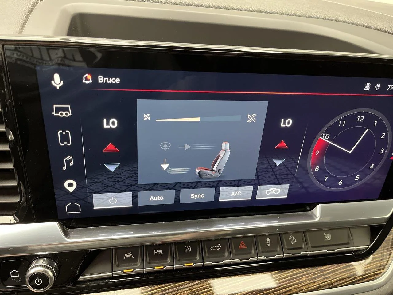 Used 2025 Sterling Metallic GMC Elevation image 22