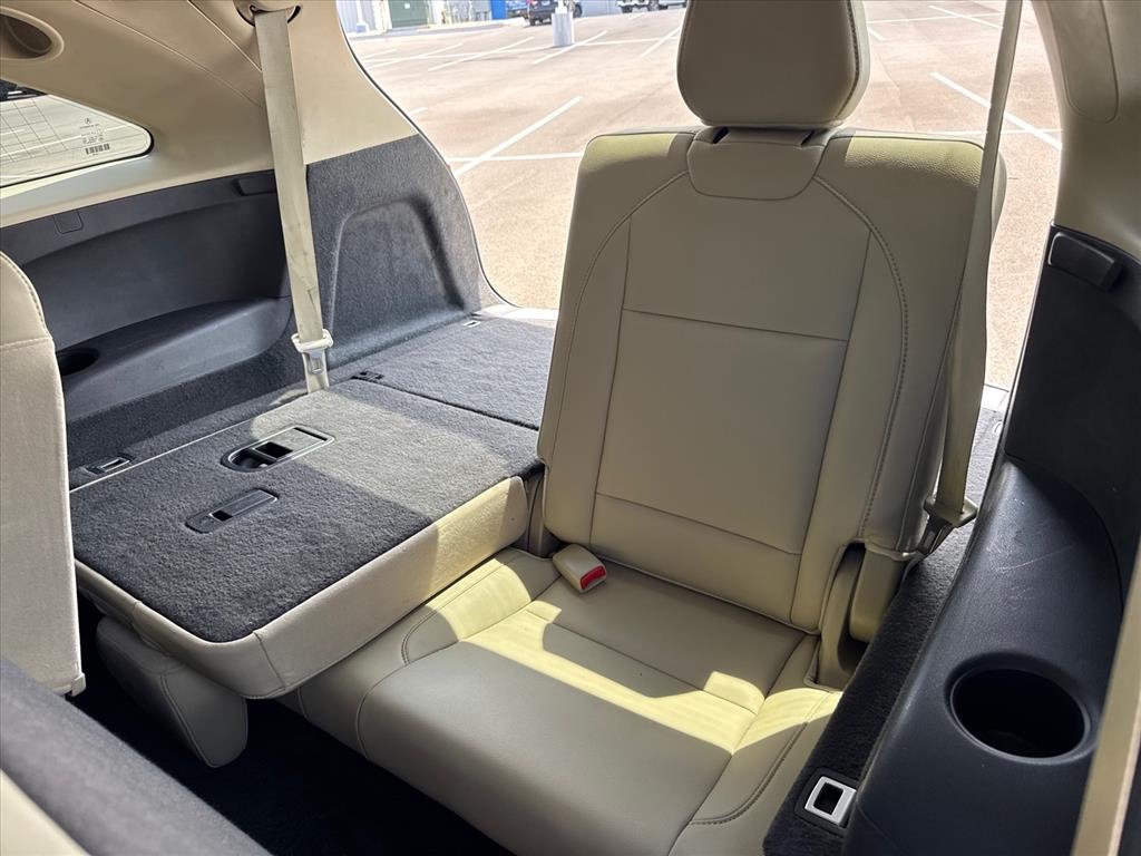Used 2016 Crystal Black Pearl Acura w/Tech image 29