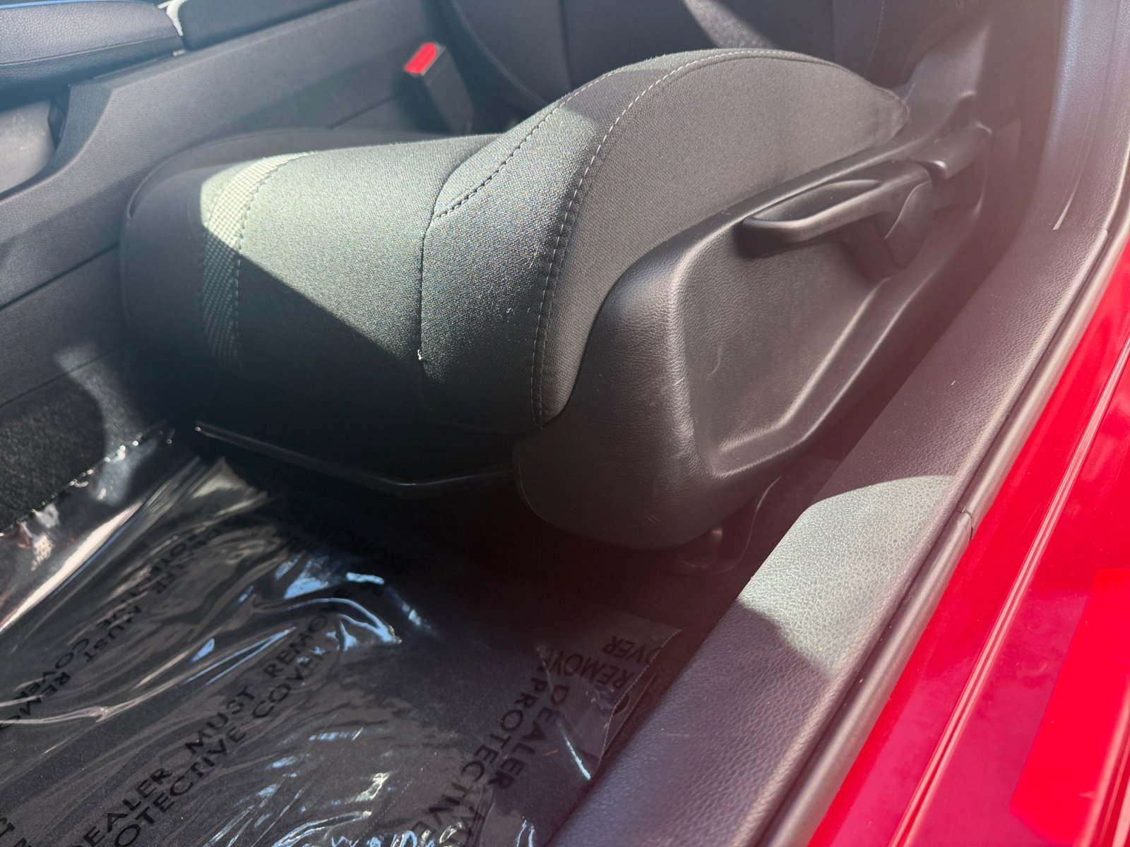 Used 2016 Red Honda LX image 9