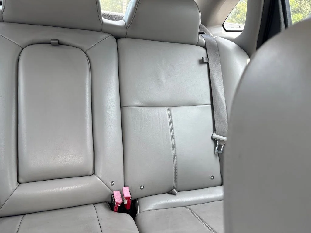 Used 2009 Dark Silver Metallic Chevrolet LT image 14