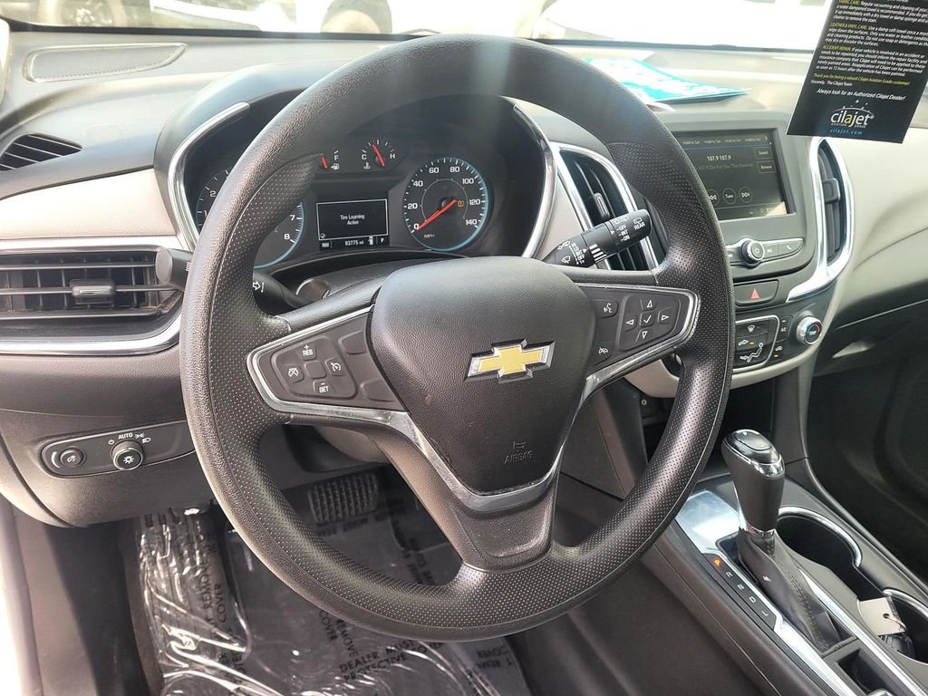 Used 2019 White Chevrolet LS image 9