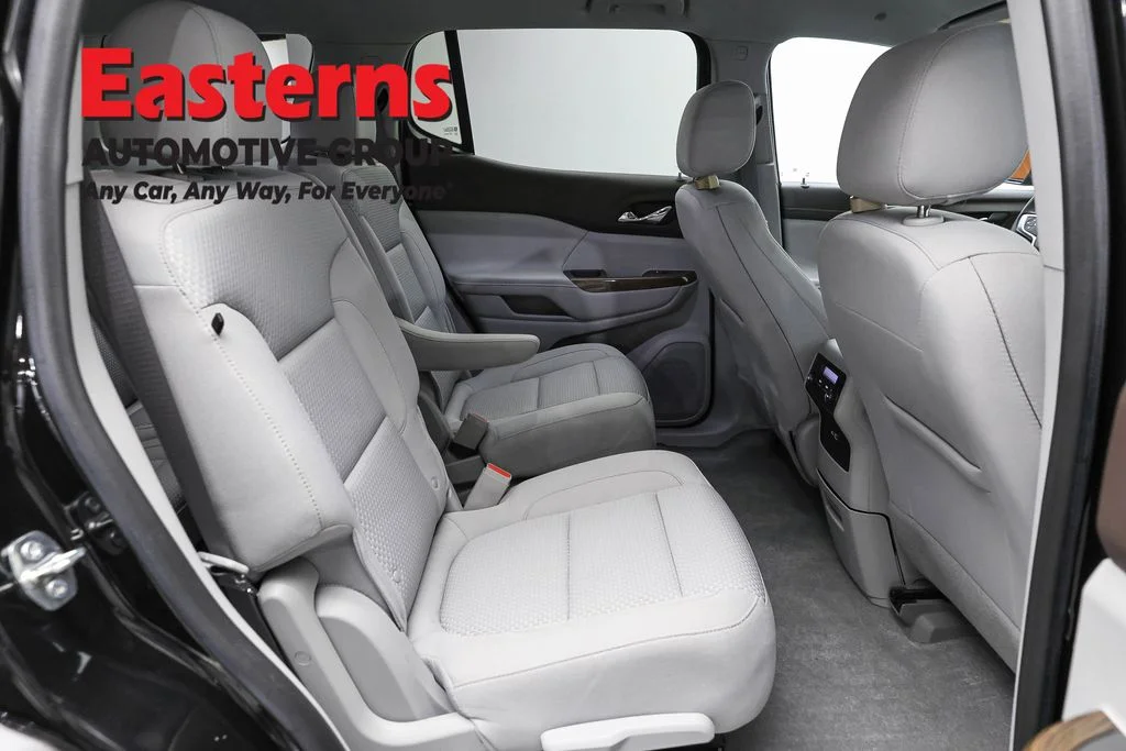 Used 2022 Black GMC SLE image 23