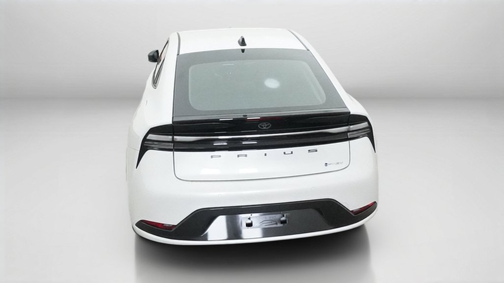 New 2026 Wind Chill Pearl Toyota XSE image 39