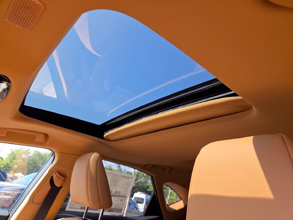 New 2026 Atomic Silver Lexus PREMIUM image 8