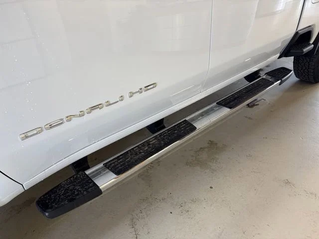 New 2026 Glacier White Tricoat GMC Denali image 17