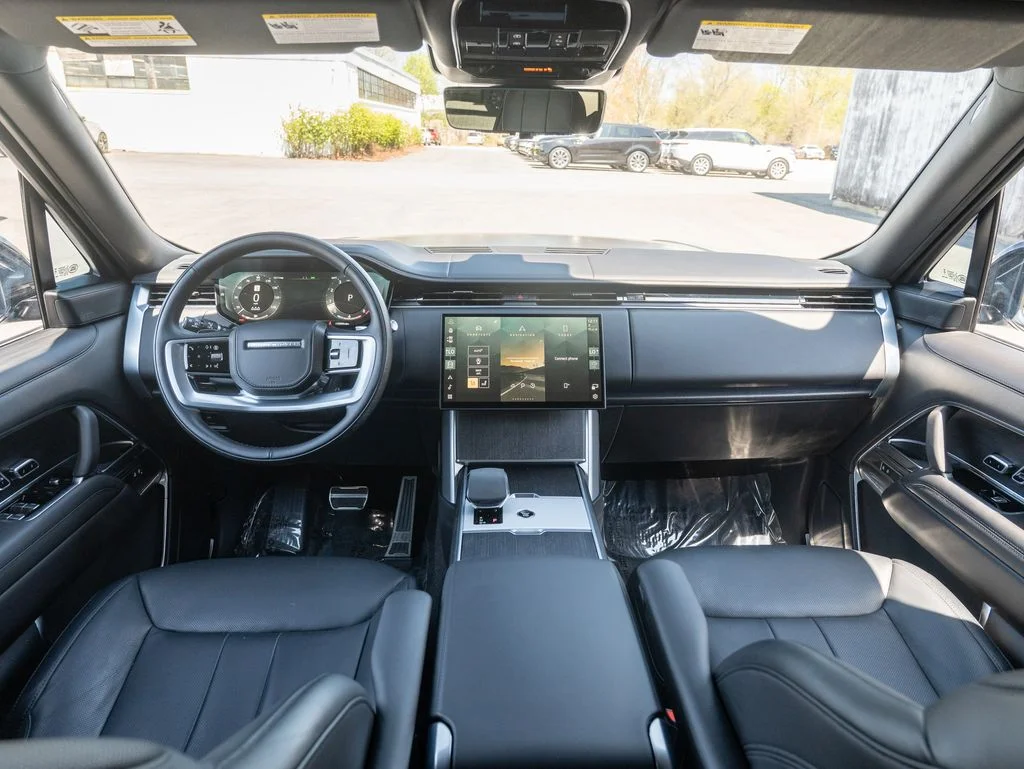 Certified Used 2025 Black Land Rover SE image 18