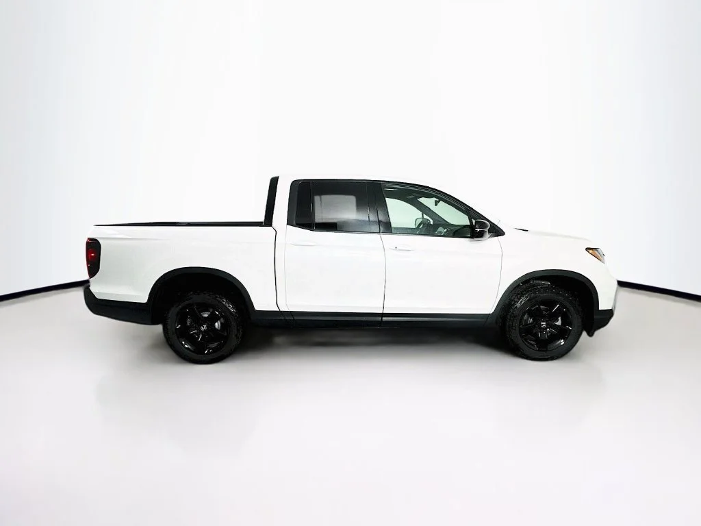 New 2026 Platinum White Pearl Honda Black Edition image 8